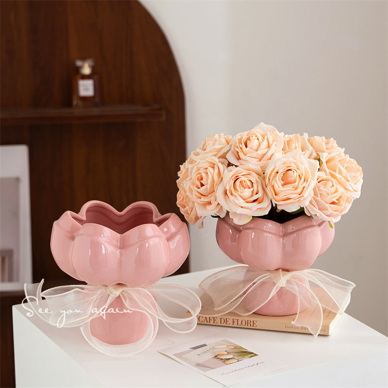 Flower - Shaped Ceramic Vase, Romantic Decorative Vases for Home&Wedding