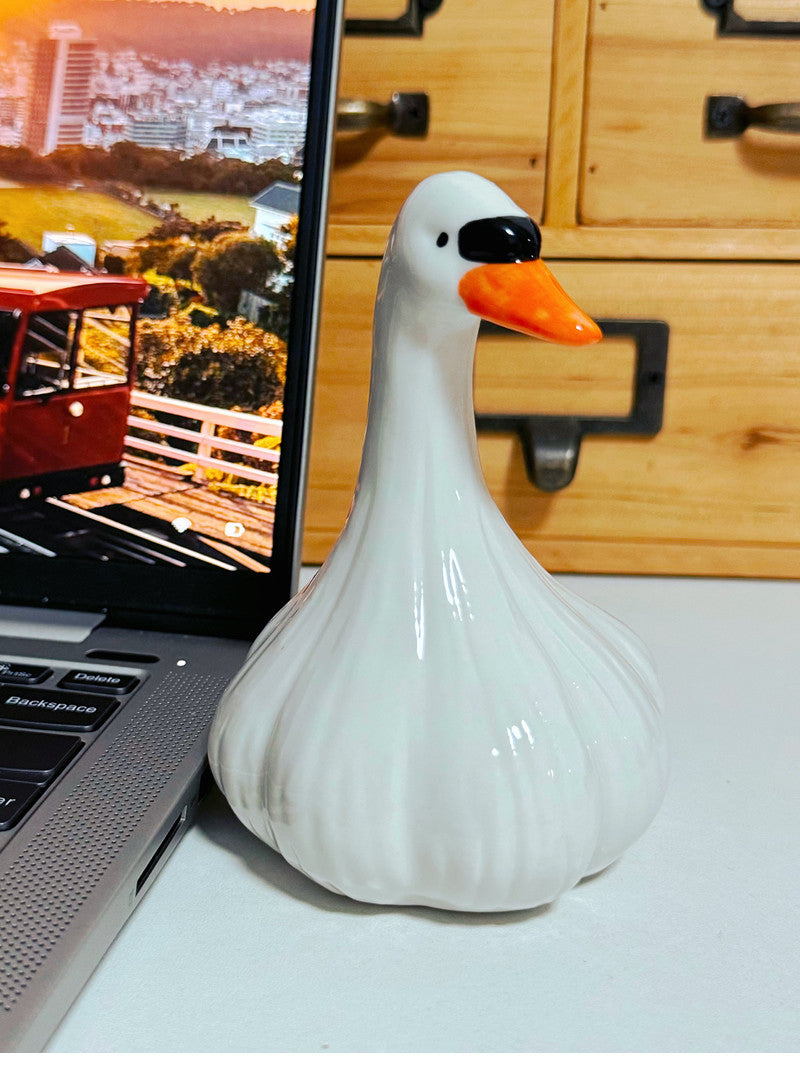 Garlic Duck Desktop Figurine: Quirky and Charming Decor Piece