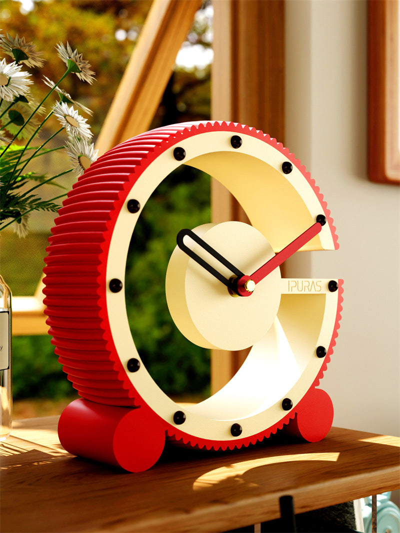 Gear-Shaped Hollow Table Clock - Industrial Art Style Silent Desk Clock