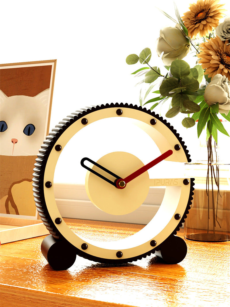 Gear-Shaped Hollow Table Clock - Industrial Art Style Silent Desk Clock