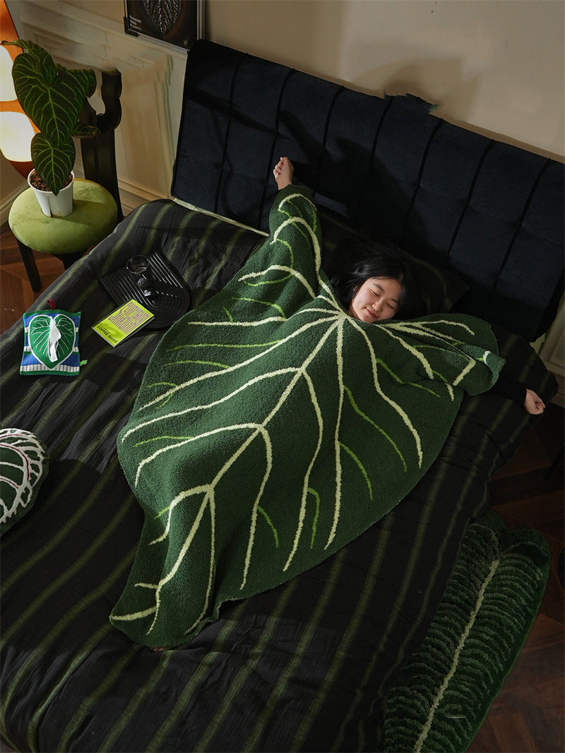 Giant Caladium Leaf Half Flannel Throw Blanket, Soft Fuzzy Tropical Plant Shape Couch Blanket, Cozy Botanical Nap Bed Throw, Aesthetic Home Decor Gift for Plant Lovers