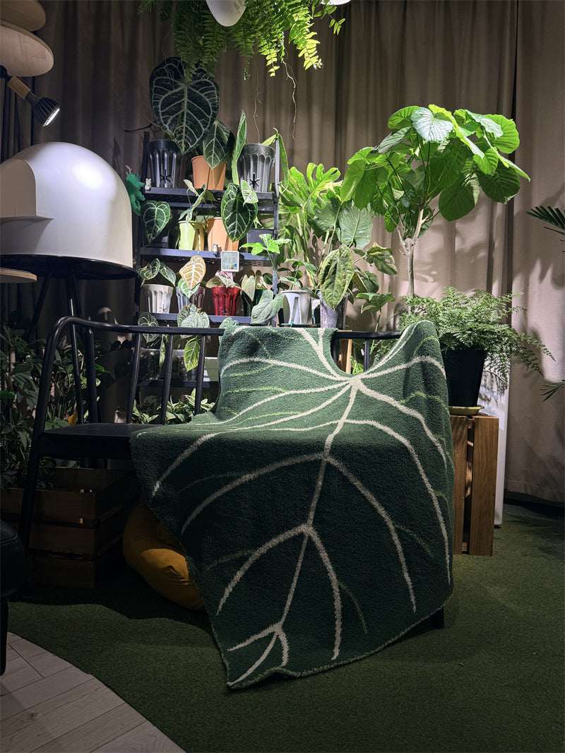 Giant Caladium Leaf Half Flannel Throw Blanket, Soft Fuzzy Tropical Plant Shape Couch Blanket, Cozy Botanical Nap Bed Throw, Aesthetic Home Decor Gift for Plant Lovers
