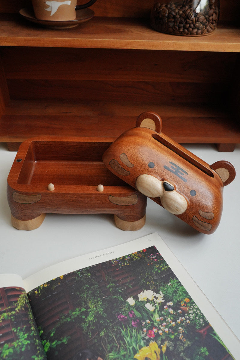 Handmade Solid Wood Cartoon Tiger Tissue Box, Animal Wooden Napkin Dispenser,  Home Table Decor Tissue Holder