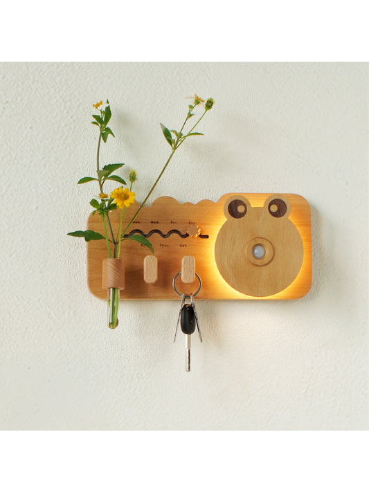 Home Decor Wooden Big Eye Frog Wall Sensor Light,with Key Hook