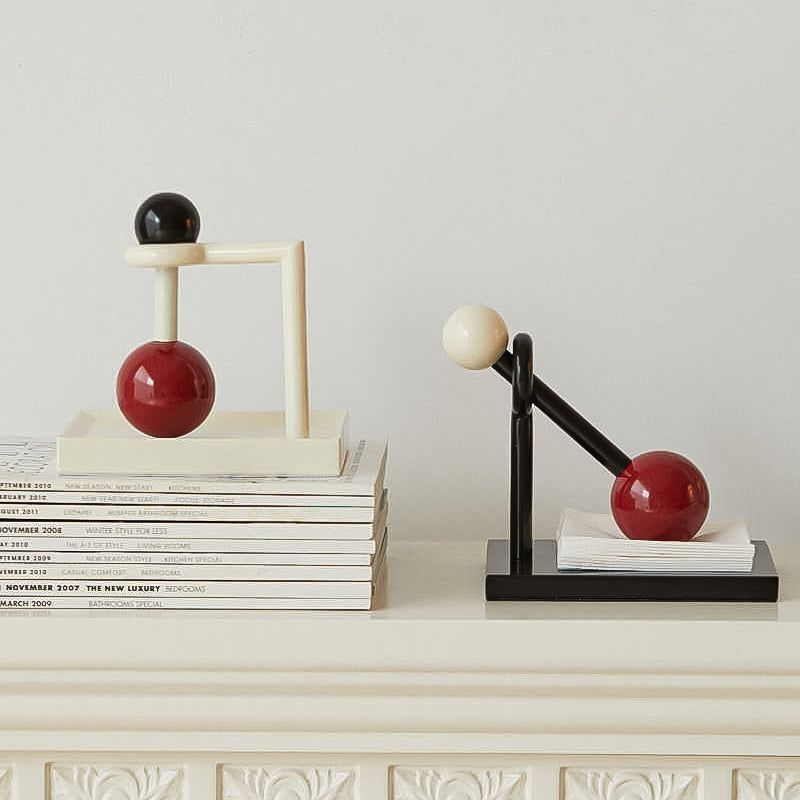 Iron Napkin Holder with Ball Design - Stylish Decor Tableware for Home or Restaurant