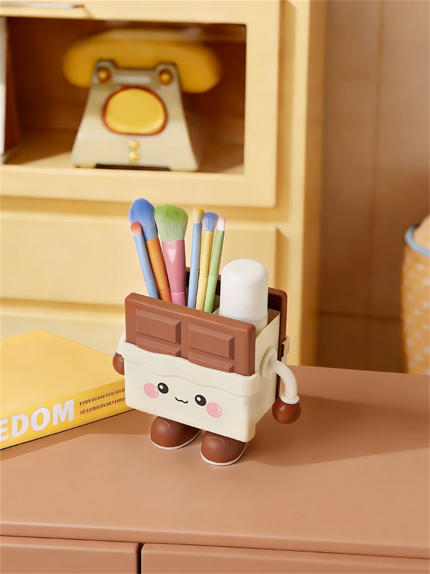 Kawaii "Foodie Friend" Desktop Stationery Organizer - Whimsical Bread, Biscuit & Chocolate Desk Decor for Students & Office