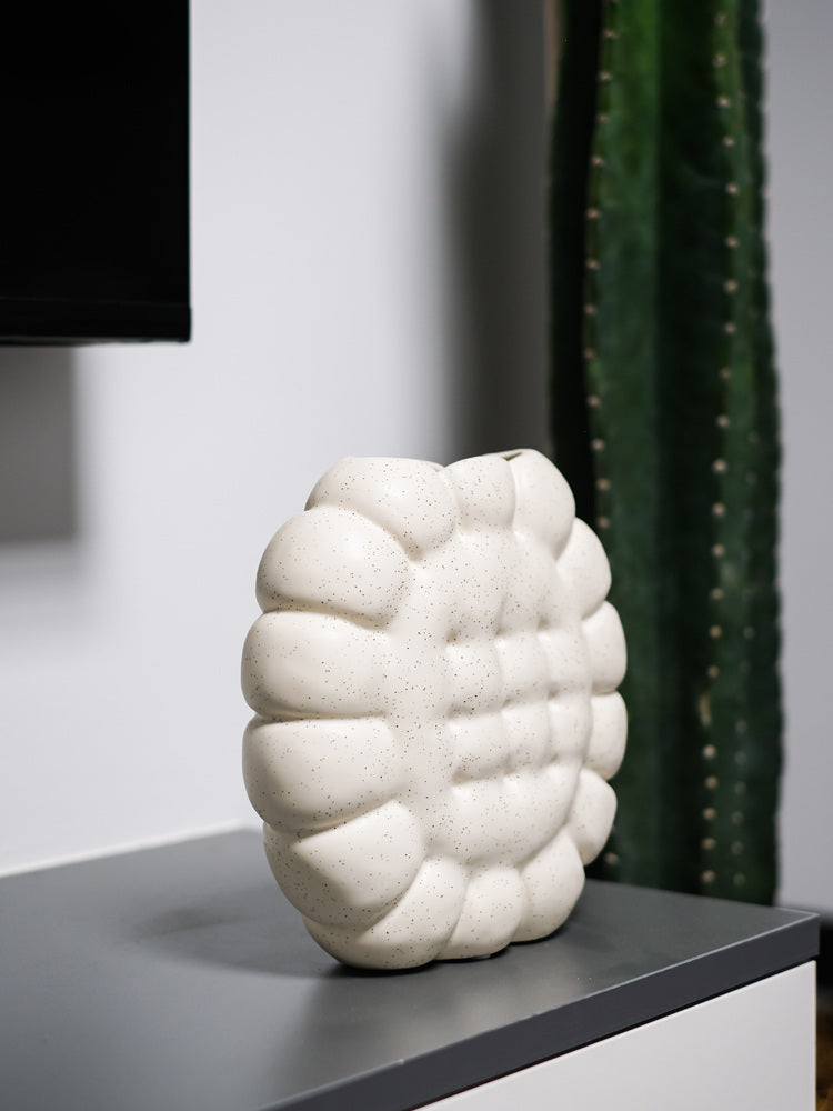 Artistic Ceramic Cookie Vase: Unique Floral Display