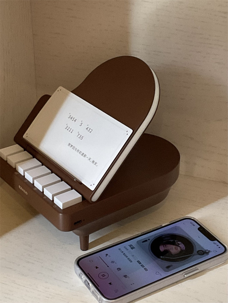 Mini Piano Bluetooth Speaker - Musical Keyboard with LED Lights, Beautiful Gifts
