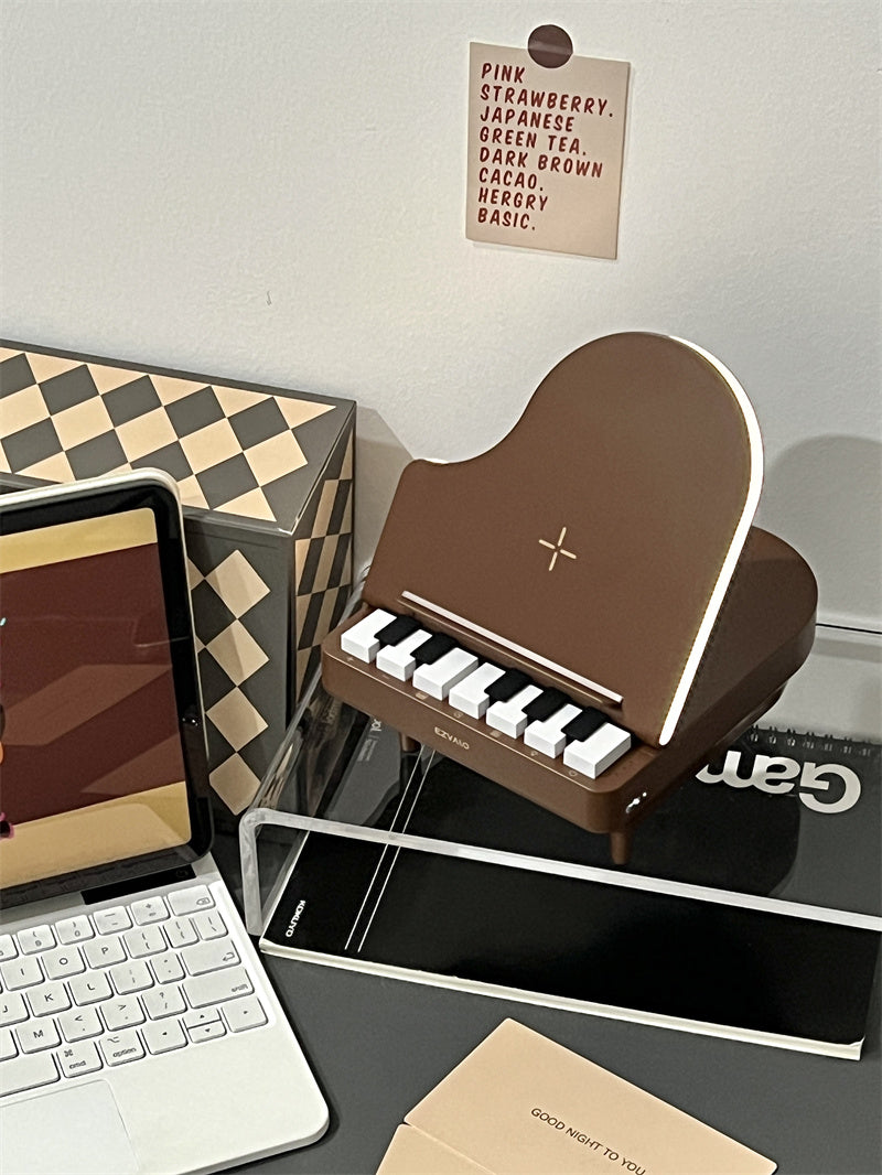 Mini Piano Bluetooth Speaker - Musical Keyboard with LED Lights, Beautiful Gifts