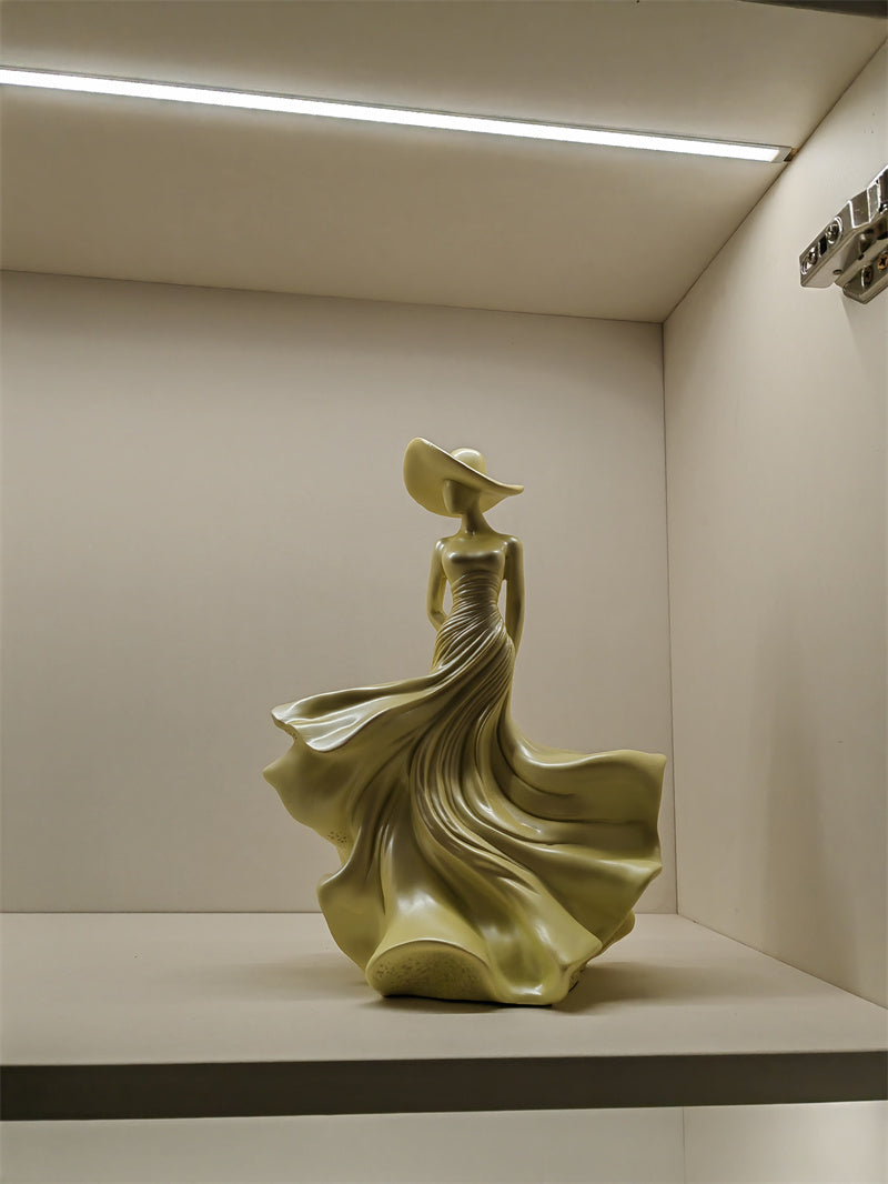 Moreangle Abstract Art Lady Desktop Sculpture Decoration,Amazing statues