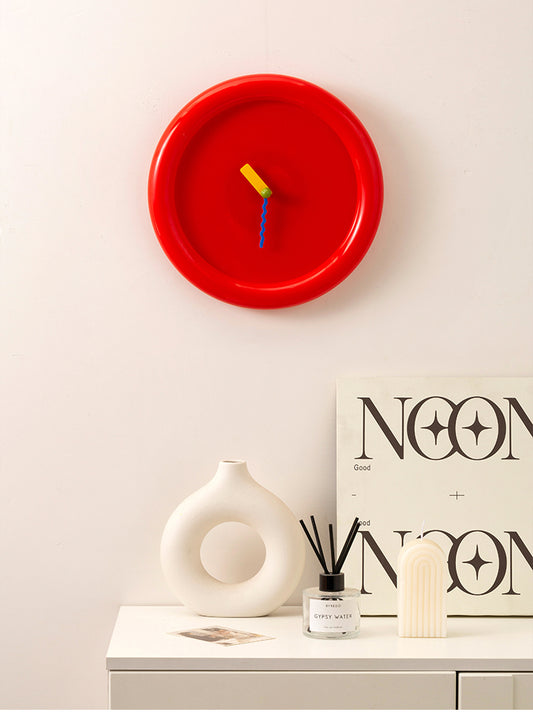 Multi-color round art wall clock, apartment office decoration ideas