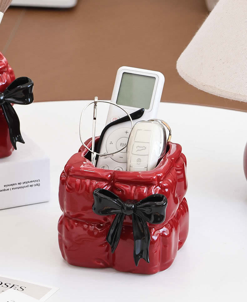 Quilted Bow Ceramic Pen Holder - Makeup Brush & Desktop Organizer