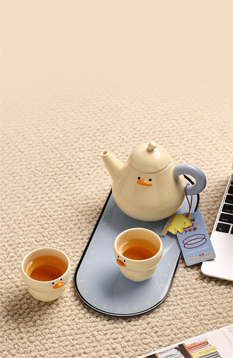 Quirky Duck Ceramic Tea Set - Adorable 3-Piece Teapot & Cups with Playful Beak Details