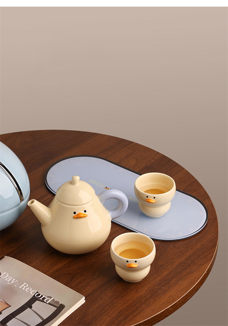 Quirky Duck Ceramic Tea Set - Adorable 3-Piece Teapot & Cups with Playful Beak Details