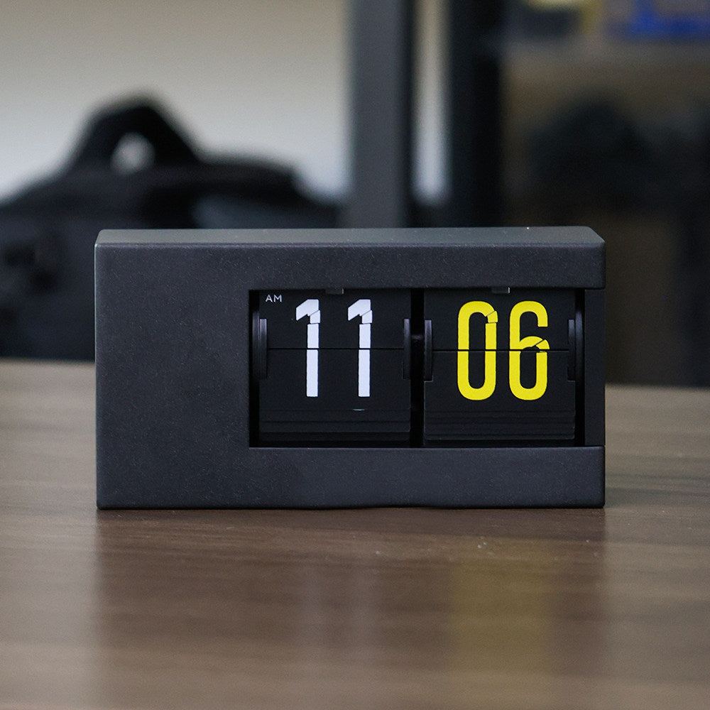 Retro Flip Desk Clock - Automatic Flip Clock, Industrial Style Minimalist Decor