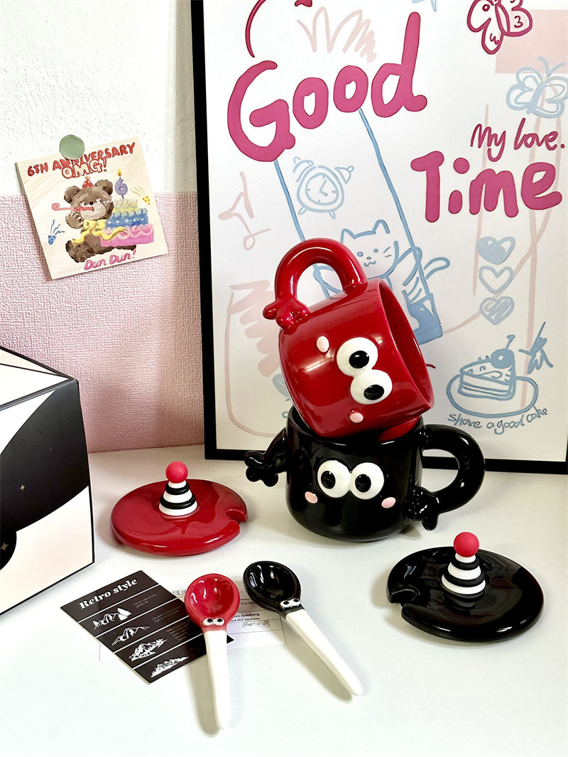 Unique Holding Hands Cartoon Smiling Couple Mug, Creative Gift