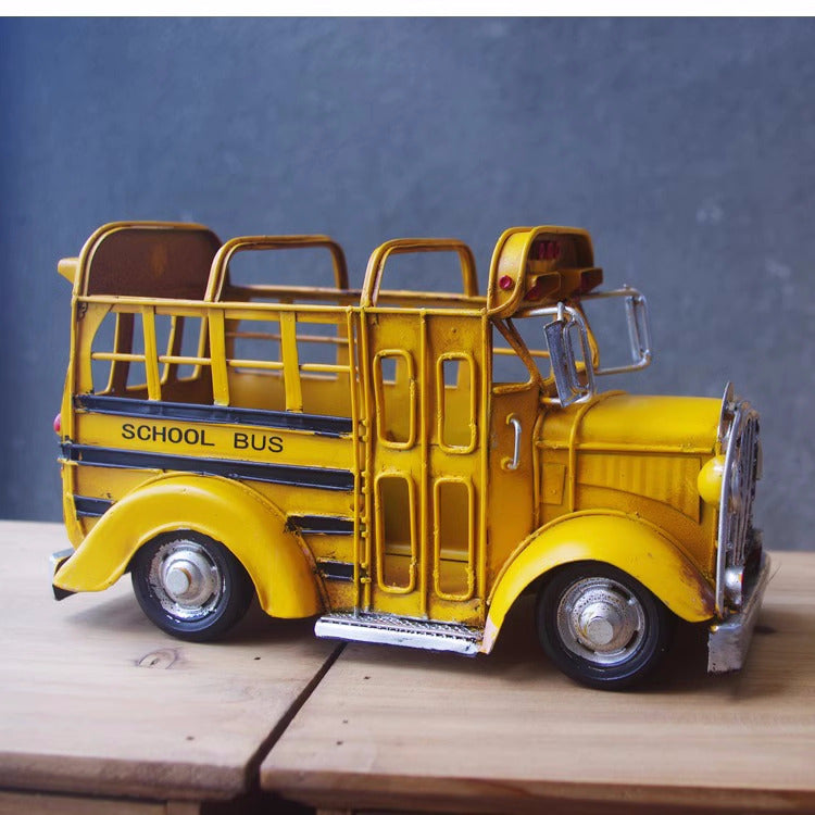 Vintage American School Bus Iron Pen Holder, Desktop Ornaments Gift