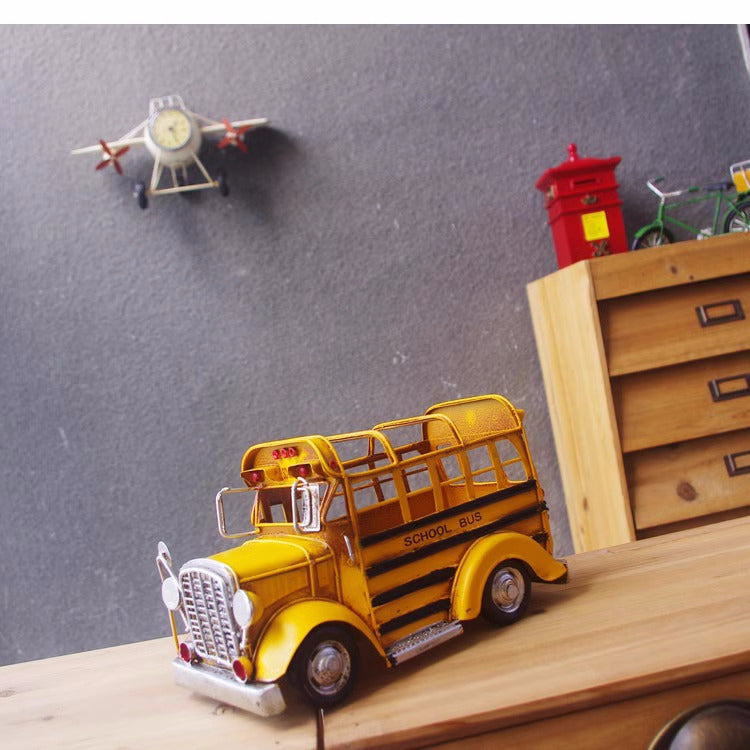 Vintage American School Bus Iron Pen Holder, Desktop Ornaments Gift