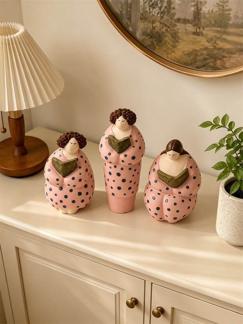 Whimsical Curvy Lady Art Figurine,Pink Polka‑Dot Reading Women Statue,Unique Gift for Book Readers