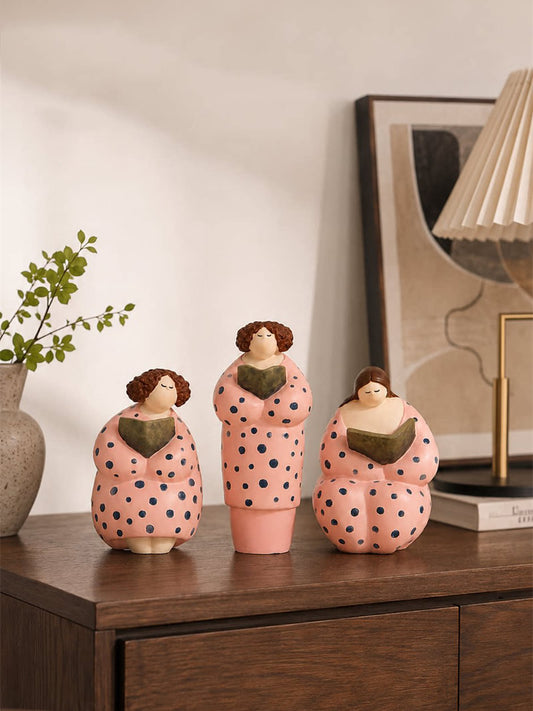 Whimsical Curvy Lady Art Figurine,Pink Polka‑Dot Reading Women Statue,Unique Gift for Book Readers