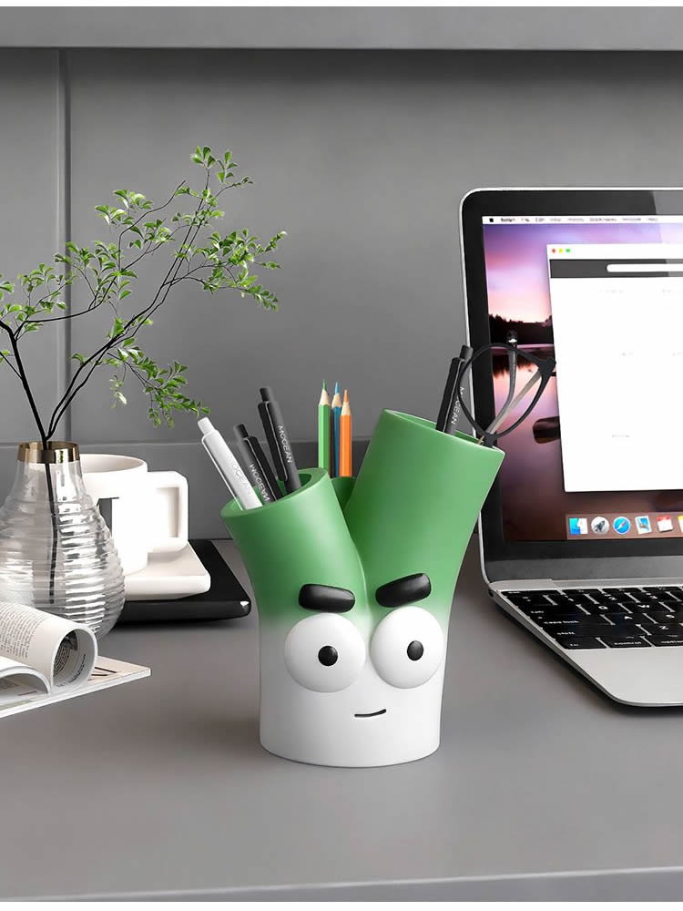 Whimsical Pen Holder - Cartoon Dolls Office Desk Organizer,Creative Gifts