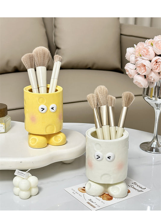 Whimsical Winking Pen Holder - Playful Cartoon Office Desk Organizer