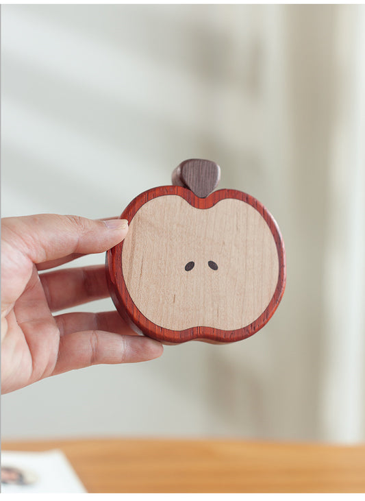 Wooden apple coasters, potholders, kitchen decor ideas
