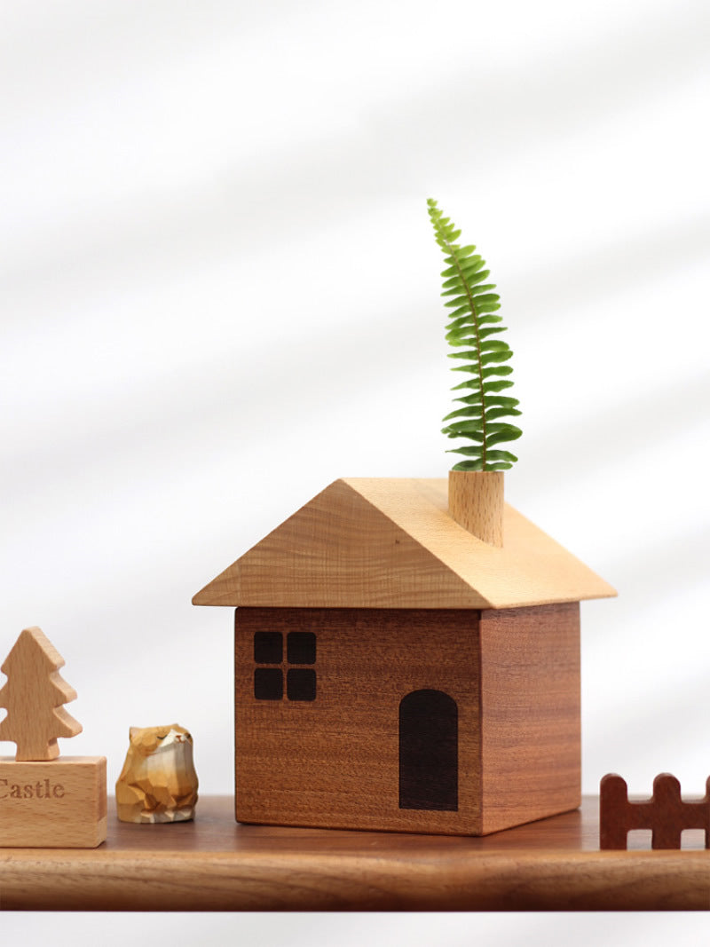 Wooden Small House Ashtray, Unique Office Desktop Decoration