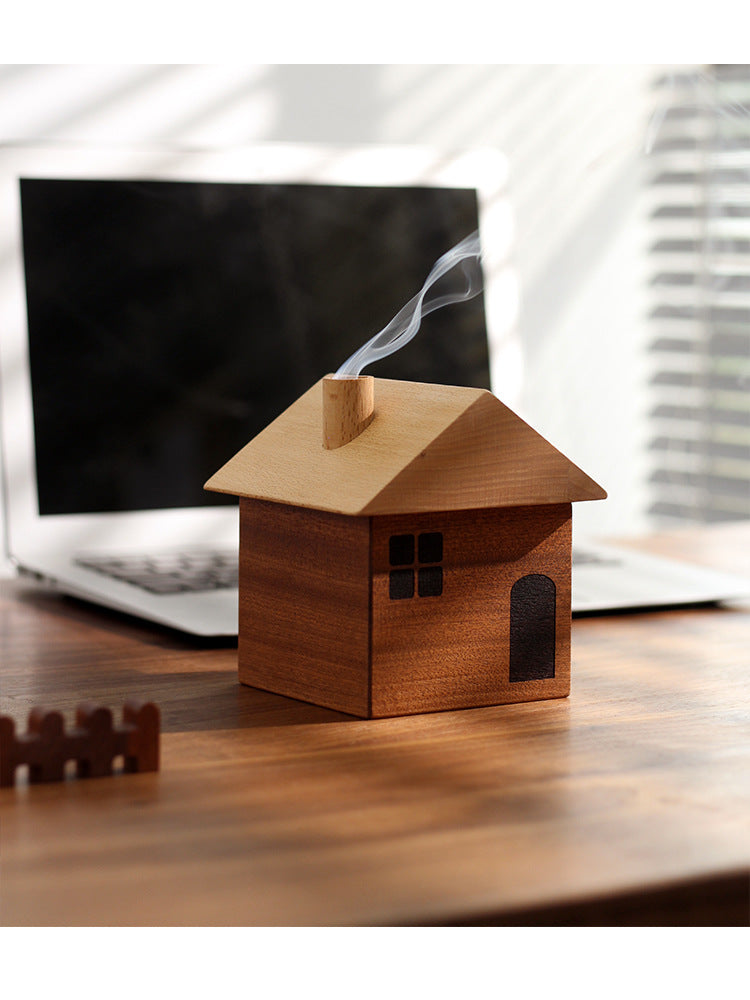 Wooden Small House Ashtray, Unique Office Desktop Decoration